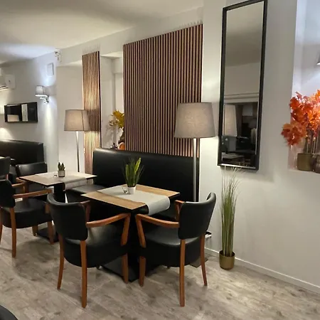 W Wolfsschlucht Отель