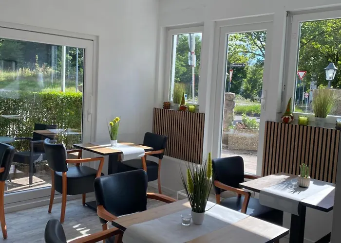 W Wolfsschlucht Hotel *